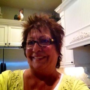 Meet your Posher, Arlene